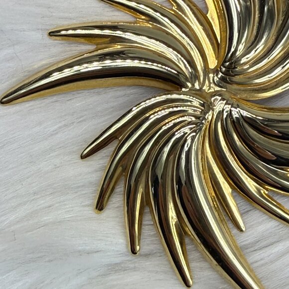 Vintage Gold Tone Abstract Starburst Pinwheel Large Pin Brooch - Picture 3 of 6